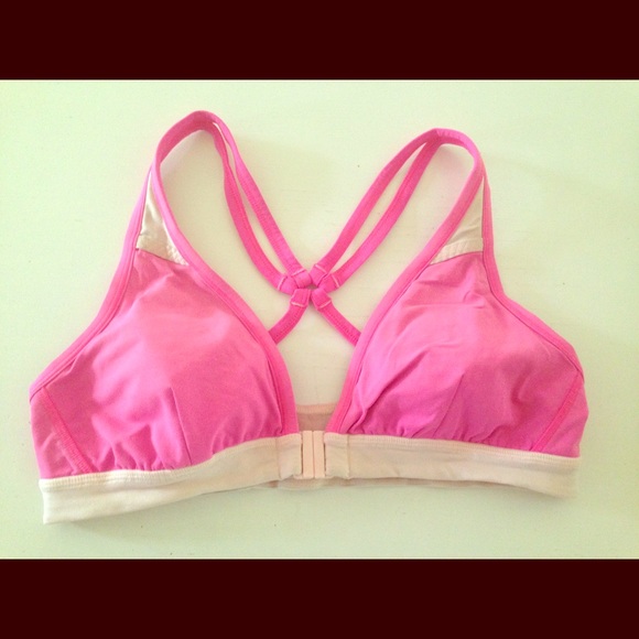 lululemon athletica Other - Lululemon Hot Yoga Front Closure Sports Bra